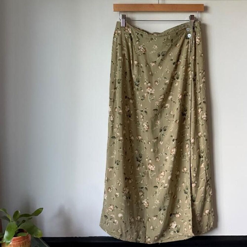 Vintage olive floral maxi skirt